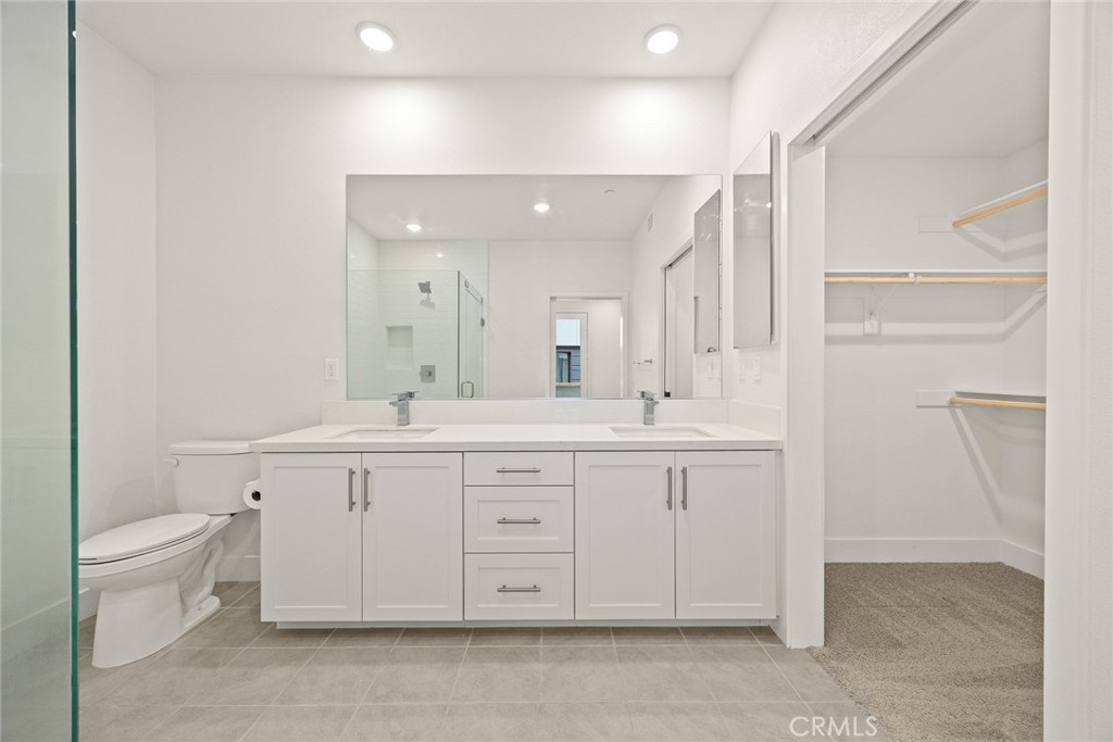 6be33737 7777 4f9e B524 922ffc8e788d