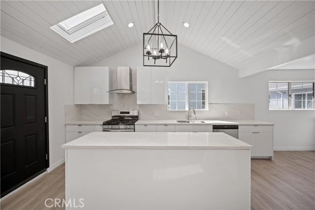 Detail Gallery Image 47 of 73 For 7445 Balcom Ave, Reseda,  CA 91335 - 4 Beds | 2 Baths