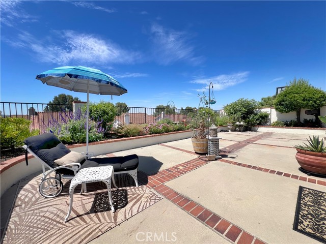 Detail Gallery Image 14 of 19 For 21520 via La Naranja, Yorba Linda,  CA 92886 - 3 Beds | 2 Baths