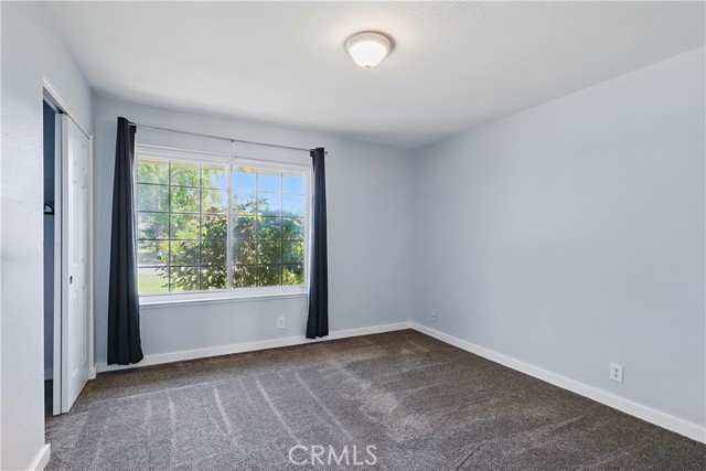 395 Columbia Avenue, Merced CA: https://media.crmls.org/medias/6be441ae-f7ae-4223-a062-d62496f2d6a8.jpg