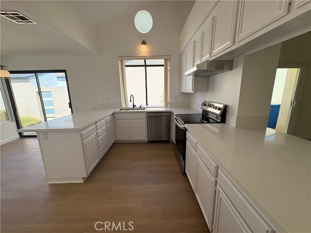 Detail Gallery Image 12 of 26 For 7932 Pearl St, Ventura,  CA 93004 - 2 Beds | 2 Baths