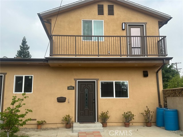 17401 Ludlow Street, Granada Hills CA: https://media.crmls.org/medias/6be508bb-2a9c-4ab5-9150-8519944e6fcd.jpg
