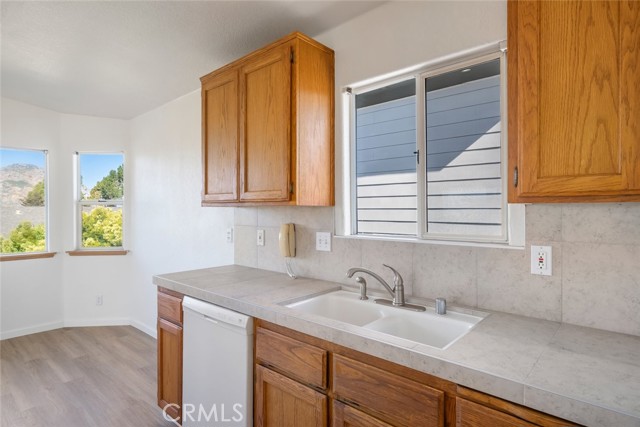 Detail Gallery Image 13 of 54 For 1215 Morro Ave, Morro Bay,  CA 93442 - 3 Beds | 2 Baths