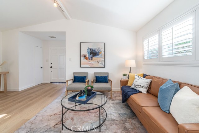 Detail Gallery Image 6 of 25 For 309 E Silva St, Long Beach,  CA 90805 - 2 Beds | 1 Baths