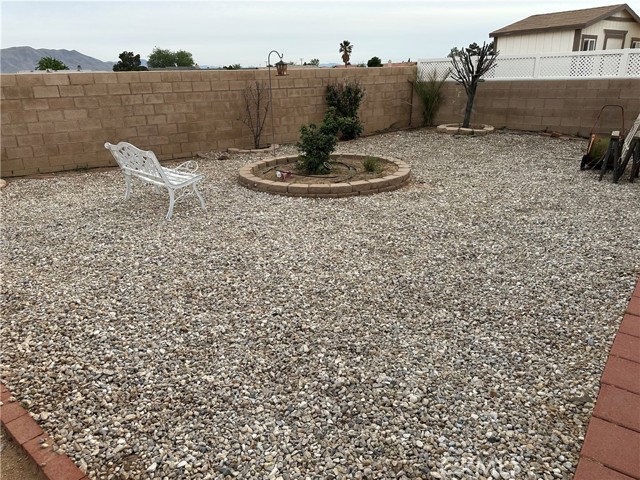 Detail Gallery Image 12 of 12 For 22241 Nisqually #67,  Apple Valley,  CA 92308 - 3 Beds | 2 Baths