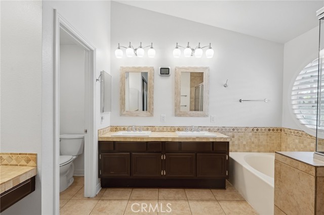 24805 Morning Mist Drive, Moreno Valley CA: https://media.crmls.org/medias/6be75068-baef-4350-ba71-a1796985ab2b.jpg