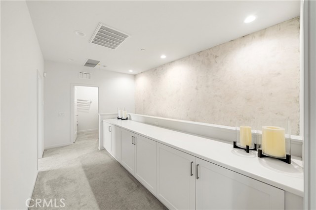 Detail Gallery Image 21 of 25 For 120 Novel, Irvine,  CA 92618 - 2 Beds | 2/1 Baths