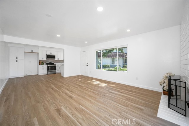 Image 11 of 74 For 11268 Morgen Way