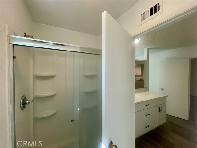 Detail Gallery Image 14 of 17 For 2251 Fullerton, Rowland Heights,  CA 91748 - 2 Beds | 2 Baths