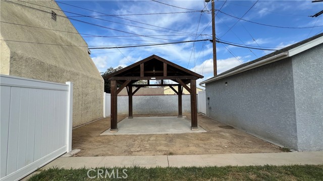 Detail Gallery Image 18 of 21 For 14763 Ryon Ave, Bellflower,  CA 90706 - 2 Beds | 1 Baths