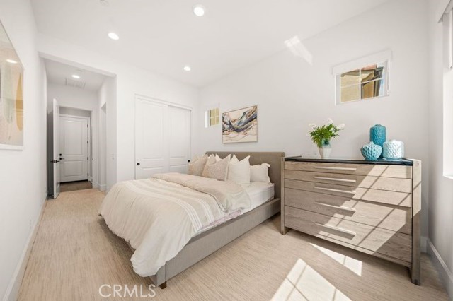 Detail Gallery Image 10 of 27 For 90 Rockinghorse, Irvine,  CA 92602 - 4 Beds | 4/1 Baths