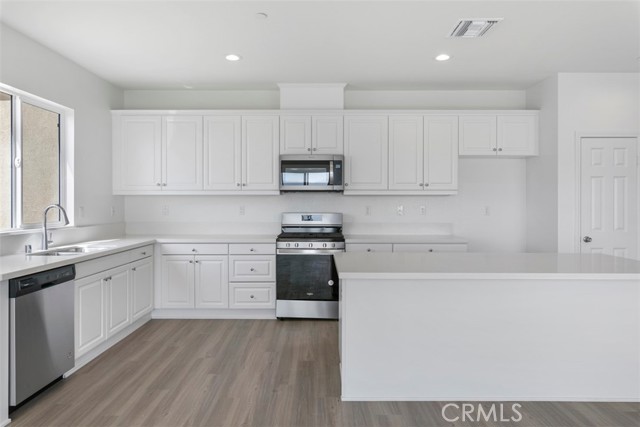 Image 18 of 20 For 553 Chalakat Court