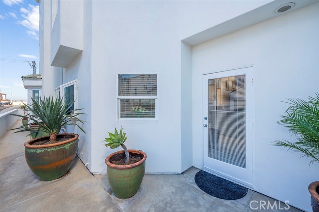 Detail Gallery Image 35 of 43 For 112 22nd St, Huntington Beach,  CA 92648 - 3 Beds | 3/1 Baths