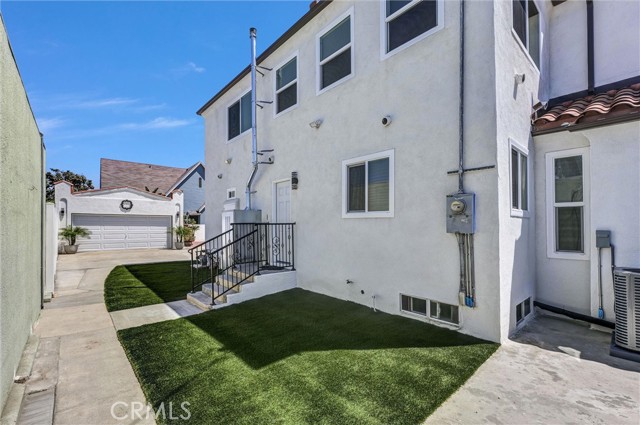 Detail Gallery Image 47 of 54 For 423 S Poinsettia Ave, Compton,  CA 90221 - 4 Beds | 3 Baths