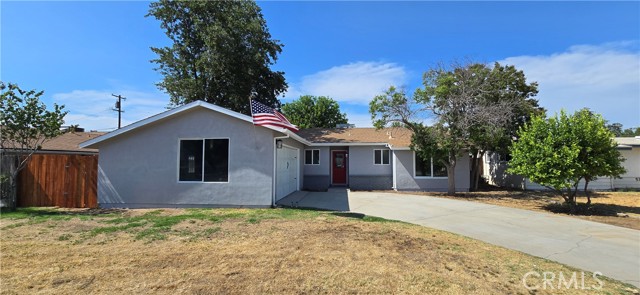 Detail Gallery Image 1 of 1 For 519 San Jose Ave, Clovis,  CA 93612 - 3 Beds | 1 Baths