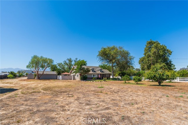 2878 2nd Street, Norco CA: https://media.crmls.org/medias/6be9f94c-a2cc-4246-a140-9b23c31d313d.jpg