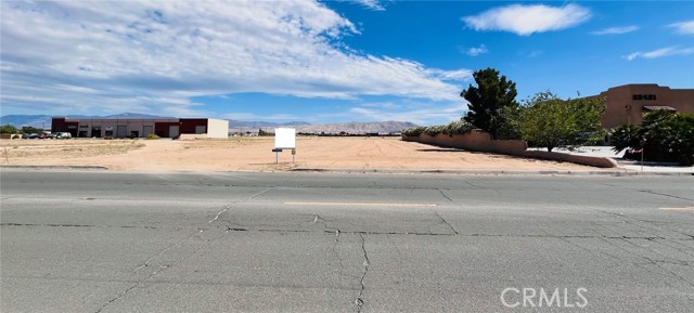 0 Powhatan Road, Apple Valley CA: https://media.crmls.org/medias/6beb203c-8a86-4939-adb7-178d29f23af5.jpg