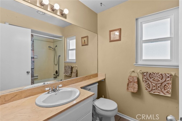 Detail Gallery Image 17 of 38 For 27 W Delta Green, Port Hueneme,  CA 93041 - 3 Beds | 2/1 Baths