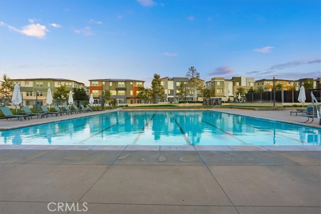 Detail Gallery Image 29 of 47 For 27317 Bear Creek Ln, Valencia,  CA 91381 - 3 Beds | 3/1 Baths