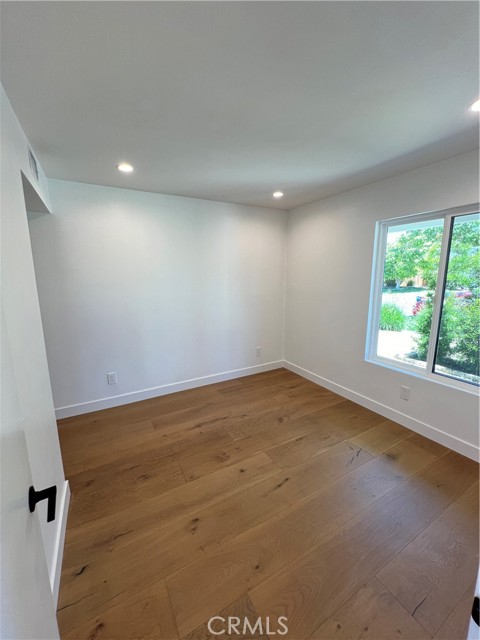 Detail Gallery Image 22 of 47 For 1863 Burleson, Thousand Oaks,  CA 91360 - 5 Beds | 2/1 Baths