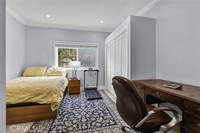 Detail Gallery Image 21 of 53 For 25432 Nottingham Ct, Laguna Hills,  CA 92653 - 5 Beds | 4/1 Baths