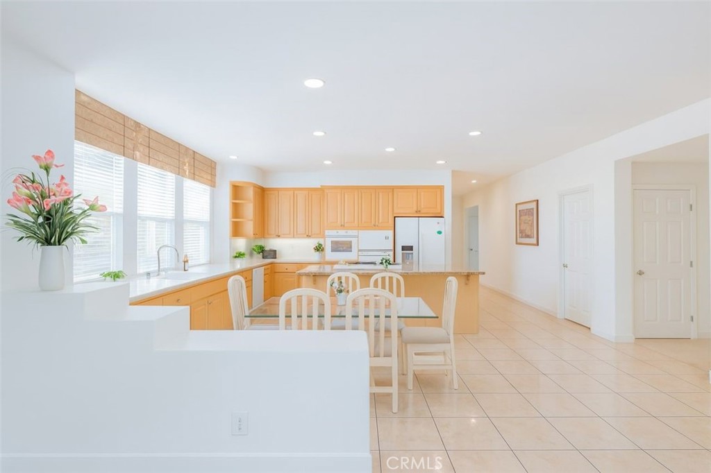 MLS #OC25225093 image #15