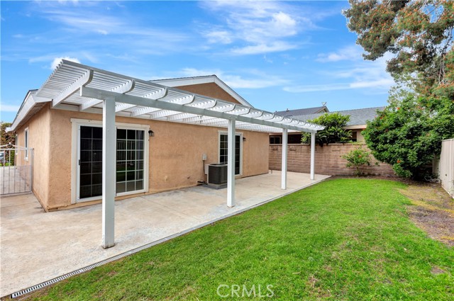 Detail Gallery Image 4 of 18 For 21822 Jinetes, Mission Viejo,  CA 92691 - 4 Beds | 2 Baths