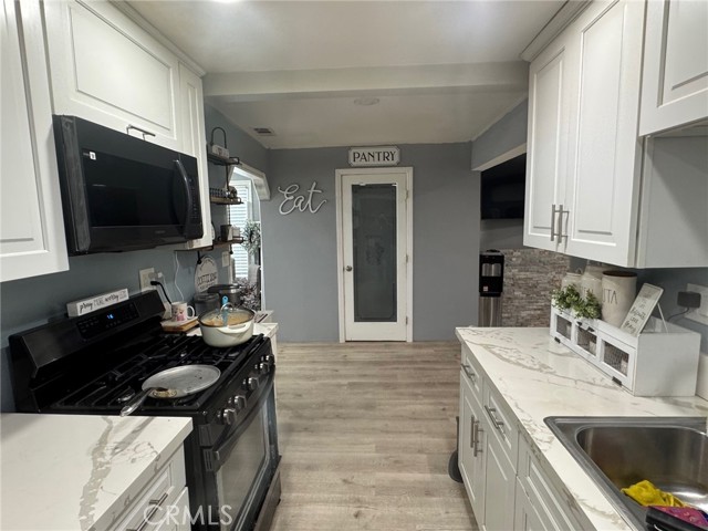 Detail Gallery Image 14 of 29 For 4086 Acacia Ave, Norco,  CA 92860 - 4 Beds | 1 Baths