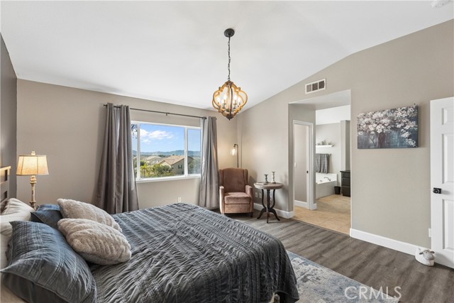 Detail Gallery Image 22 of 36 For 31171 Old Trail Cir, Murrieta,  CA 92563 - 4 Beds | 3 Baths