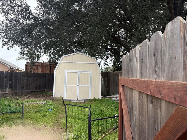 Detail Gallery Image 14 of 16 For 828 Valle Grande, Atwater,  CA 95301 - 3 Beds | 2 Baths