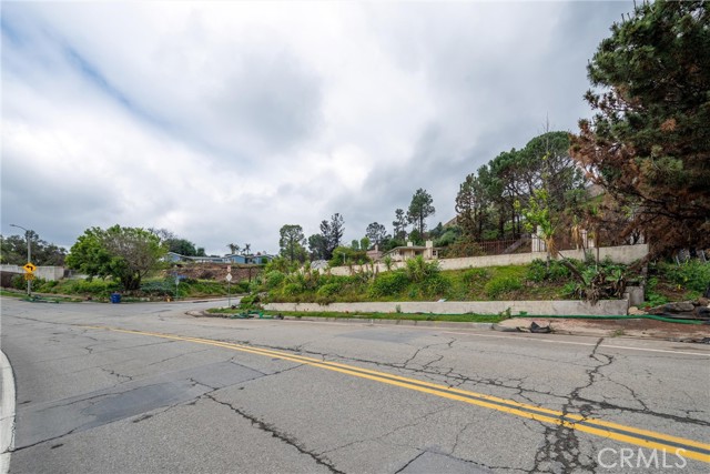 3304 Rubio Crest Drive, Altadena CA: https://media.crmls.org/medias/6bef059c-1acf-4fb2-9cec-bb5ad9bd215e.jpg