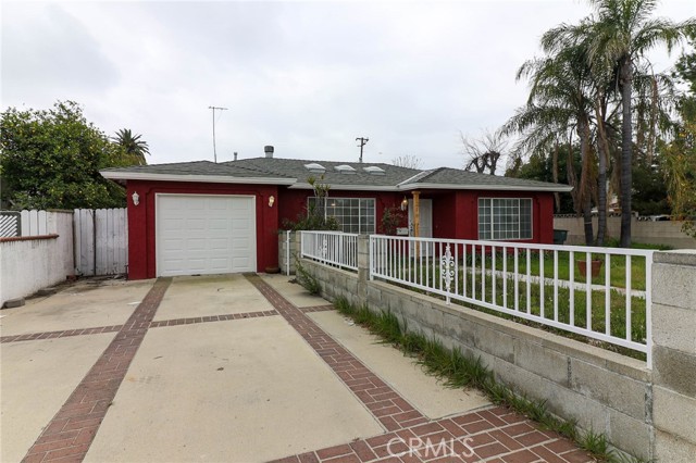 219 W Granada CT
