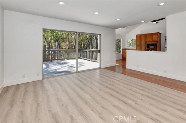 Detail Gallery Image 8 of 36 For 24946 Ravenswood, Lake Forest,  CA 92630 - 4 Beds | 2/1 Baths