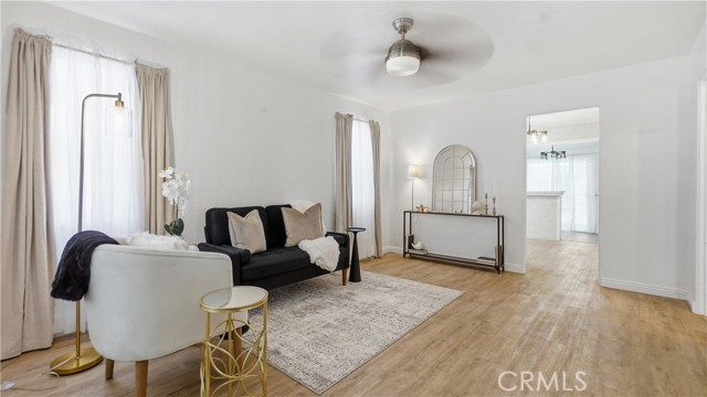 Detail Gallery Image 25 of 40 For 215 N Mcclay, Santa Ana,  CA 92701 - 5 Beds | 2 Baths