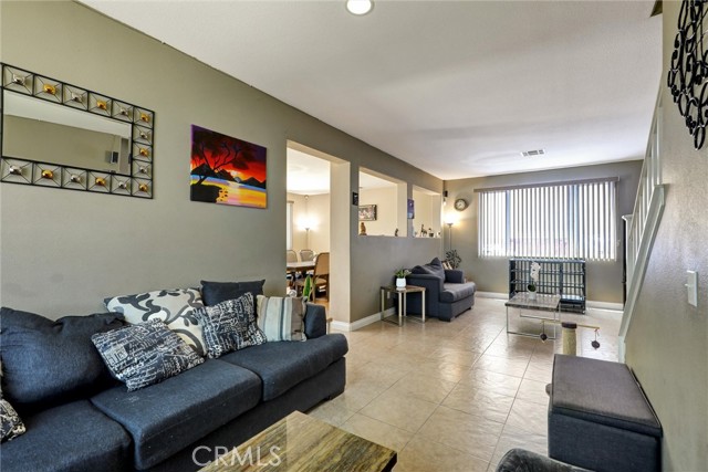 Detail Gallery Image 18 of 48 For 1253 Leopard Ln, Perris,  CA 92571 - 3 Beds | 2/1 Baths