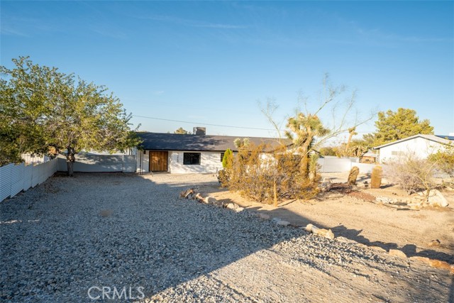 Detail Gallery Image 32 of 34 For 60468 Latham Trl, Joshua Tree,  CA 92252 - 3 Beds | 2 Baths