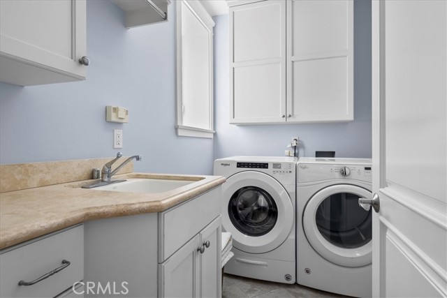 1900 Walnut Avenue, Manhattan Beach, California 90266, 5 Bedrooms Bedrooms, ,4 BathroomsBathrooms,Residential,Sold,Walnut,SB21229114