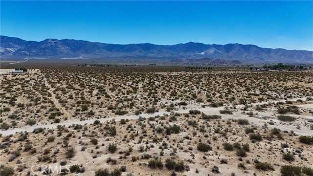 Detail Gallery Image 5 of 8 For 731 Sunset Rd, Lucerne Valley,  CA 92356 - – Beds | – Baths