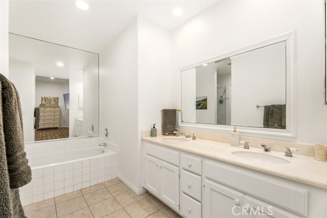 Detail Gallery Image 14 of 39 For 5 Copley Pl, Laguna Niguel,  CA 92677 - 4 Beds | 3 Baths