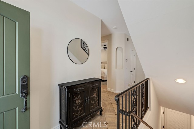 604 Manhattan Beach Boulevard, Manhattan Beach CA: https://media.crmls.org/medias/6bf65b82-5d53-4f41-9b9e-260311982ff7.jpg