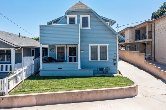 Detail Gallery Image 2 of 26 For 881 W Upland, San Pedro,  CA 90731 - 3 Beds | 1/1 Baths