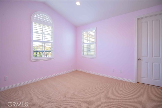 Detail Gallery Image 35 of 41 For 4684 Luna Ct, Calabasas,  CA 91302 - 4 Beds | 4/1 Baths