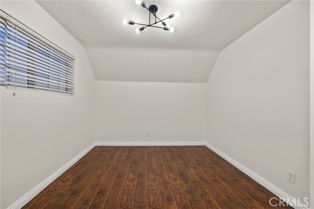 Detail Gallery Image 25 of 52 For 12759 Elkwood St, North Hollywood,  CA 91605 - 4 Beds | 3 Baths