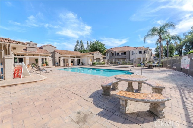 Detail Gallery Image 31 of 36 For 1010 La Terraza #207,  Corona,  CA 92879 - 2 Beds | 2 Baths