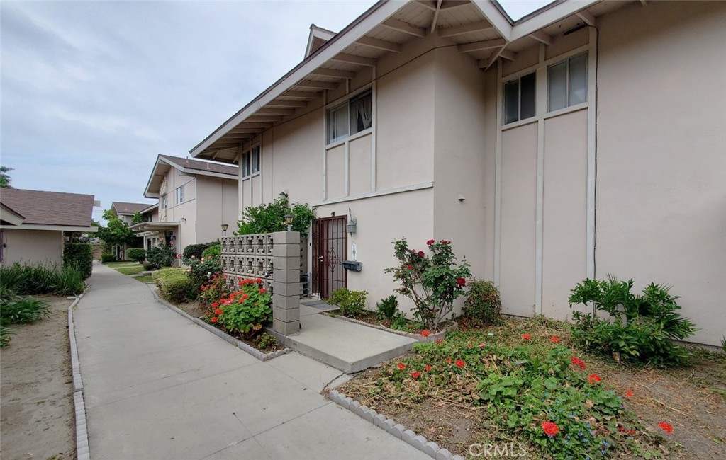 10753 Magnolia Avenue 101, Anaheim, CA 92804