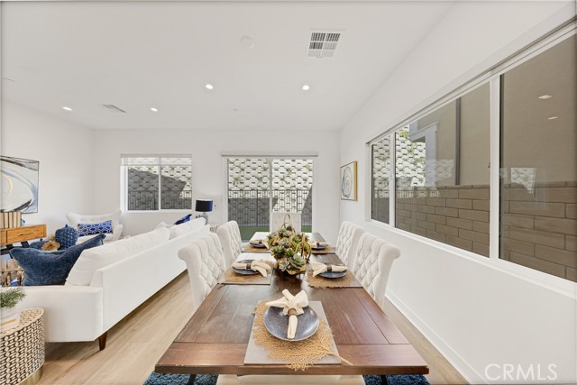 Detail Gallery Image 17 of 47 For 22049 Portofino Dr, Walnut,  CA 91789 - 4 Beds | 3/1 Baths