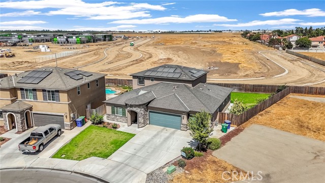 3449 Running Brook Street, Madera CA: https://media.crmls.org/medias/6bf9bcac-018d-43aa-b60d-34e59b4a5f83.jpg
