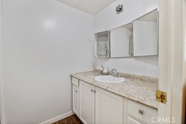 3524 East Avenue, Palmdale CA: https://media.crmls.org/medias/6bfa57e1-57b2-43ae-9d0b-fa36828f565a.jpg