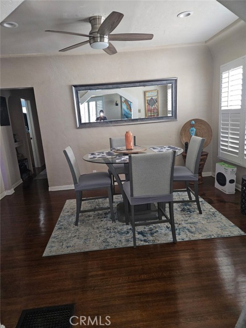 4183 4th Avenue, Los Angeles CA: https://media.crmls.org/medias/6bfb3fe2-7c86-4126-8566-d7604cb47258.jpg