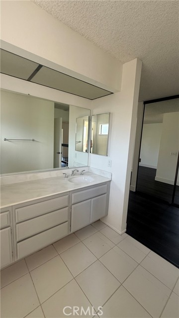 Detail Gallery Image 35 of 63 For 46 Christamon, Irvine,  CA 92620 - 4 Beds | 2/1 Baths